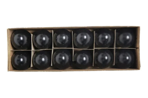 Goose eggs black